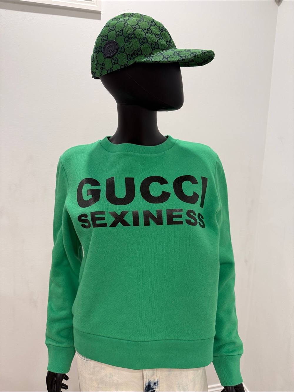 💚 GUCCI “Gucci Sexiness” Sweatshirt – Green | Size S NEW